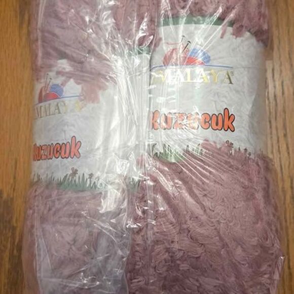 6 skeins Himalaya Kuzucuk Super Bulky Faux Fur Yarn 100% Polyester - Picture 2 of 5